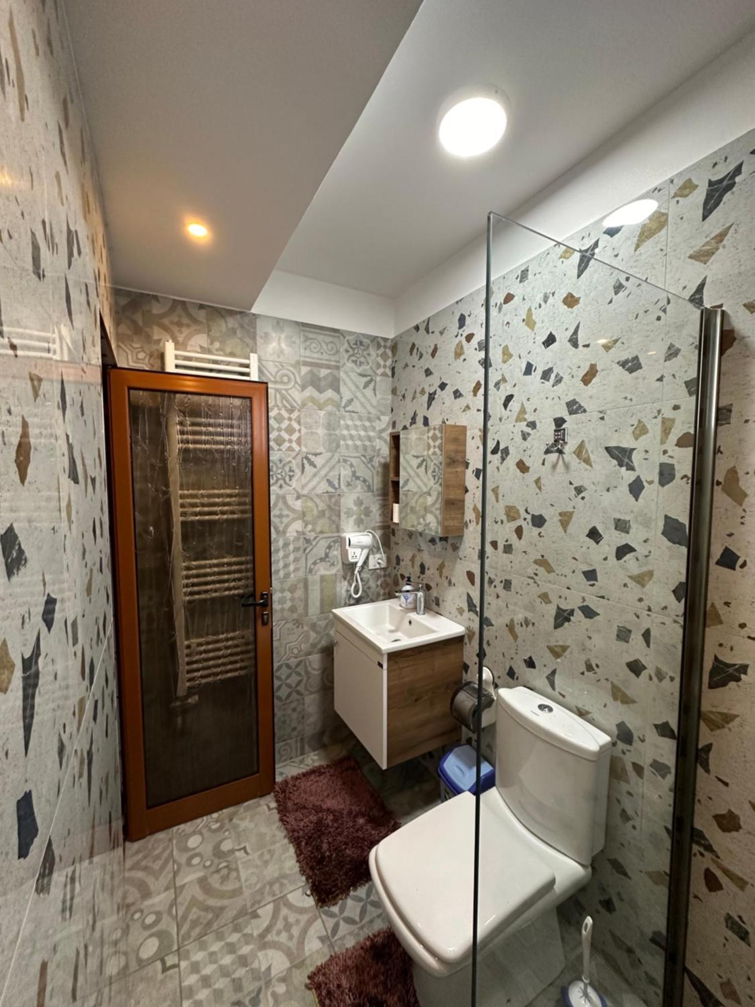Hotel Vila Toska Piskupat Екстер'єр фото